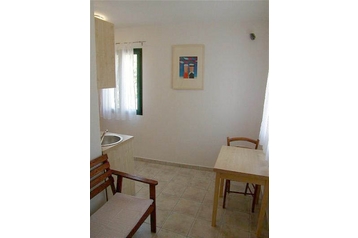 Croaţia Privát Baška, Exteriorul